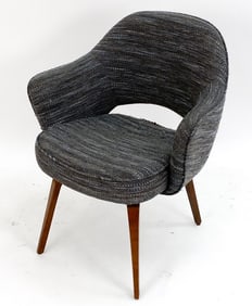 SAARINEN EXECUTIVE ARMCHAIR BY KNOLL
