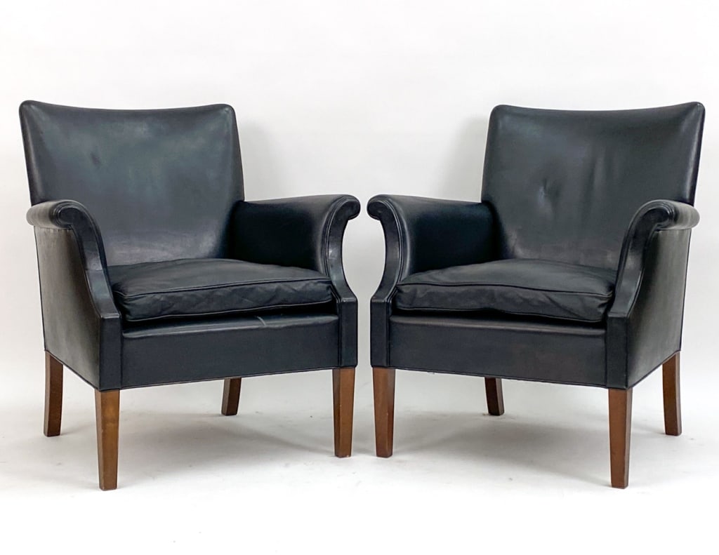 PAIR OF FRITZ HANSEN STYLE LEATHER EASY CHAIRS (1 of 14)