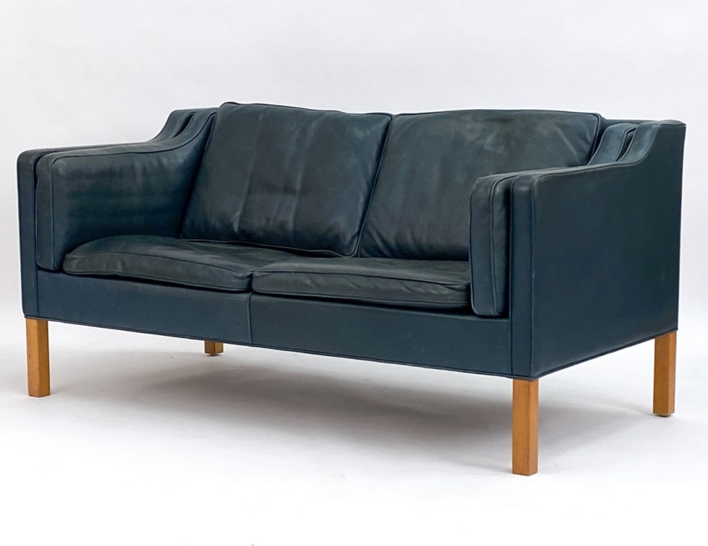 BORGE MOGENSEN FOR FREDERICIA DANISH LOVESEAT SOFA (1 of 11)