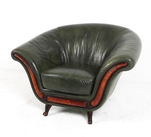 ALBERTO NIERI WALNUT & LEATHER TULIP CHAIR
