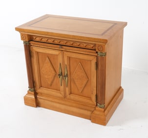 NEOCLASSICAL STYLE NIGHTSTAND IN MAPLE AND WALNUT