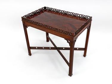 VINTAGE MAHOGANY CHIPPENDALE STYLE TEA TABLE