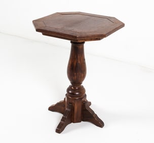 OCTAGONAL OAK PEDESTAL SIDE TABLE
