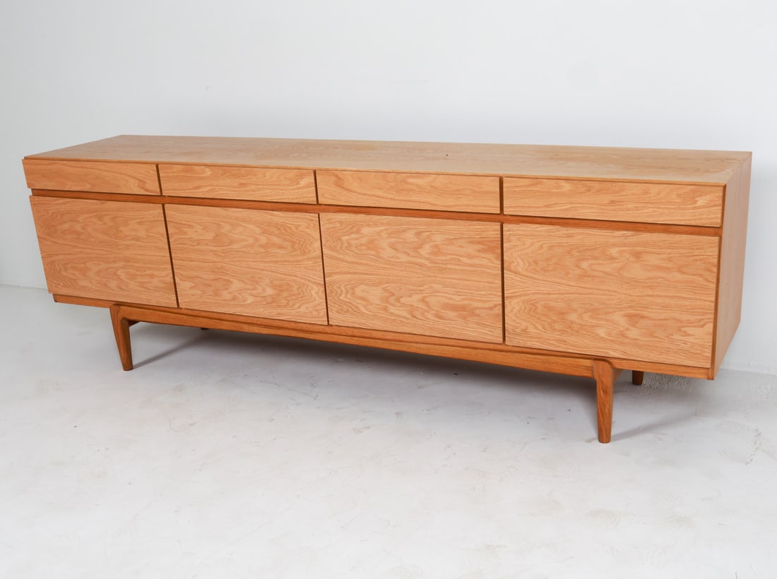 KOFOD LARSEN MODEL 66 DANISH OAK SIDEBOARD C.1960S (1 of 14)