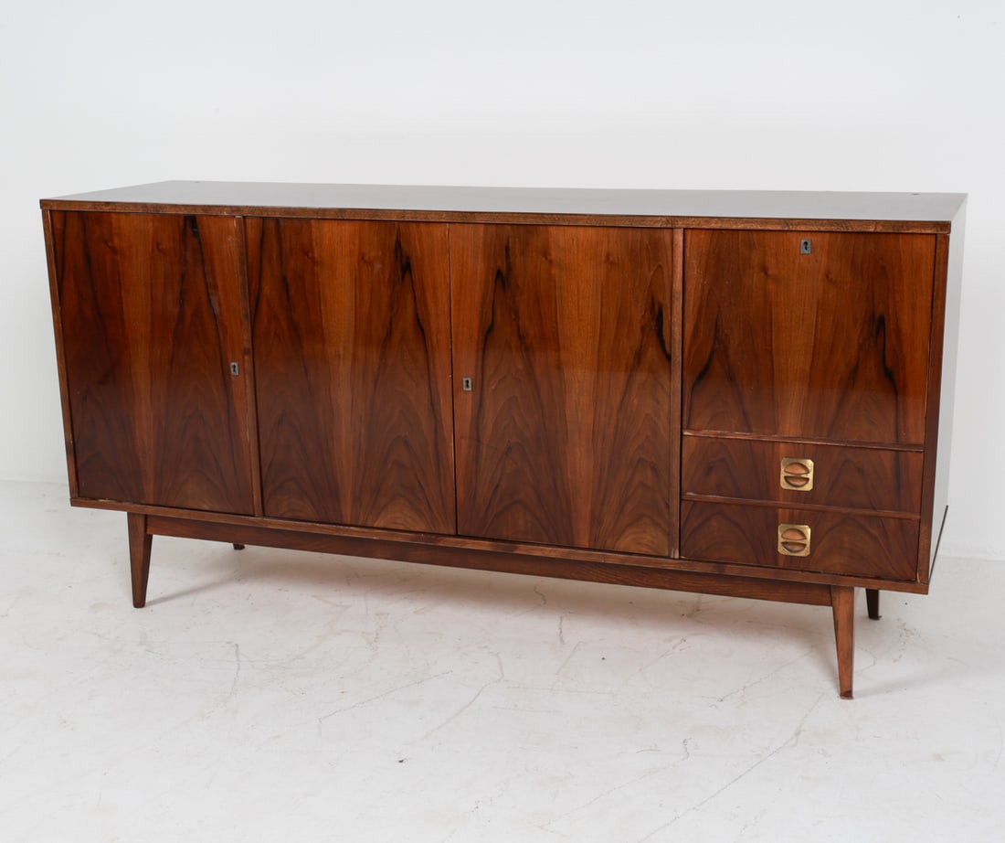MID-CENTURY PRL WALNUT SIDEBOARD C.1950'S (1 of 18)