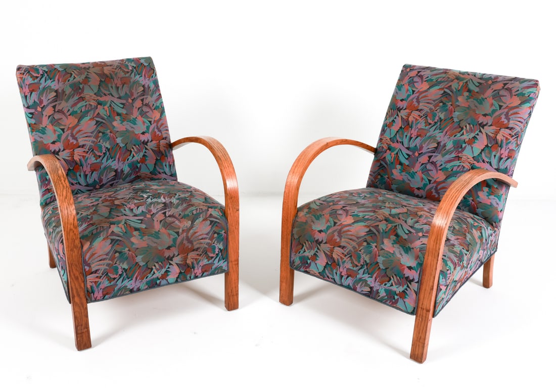 PAIR OF FRITZ HANSEN OAK LOUNGE CHAIRS C. 1960'S (1 of 19)