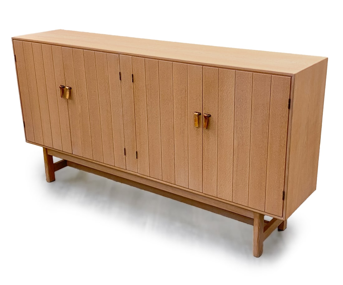 KURT OSTERVIG FOR KP MOBLER DANISH OAK HIGHBOARD (1 of 12)
