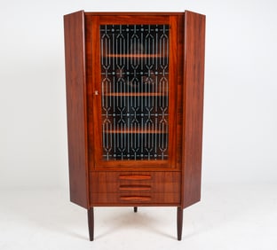 DANISH ROSEWOOD CORNER CABINET C. 1970'S