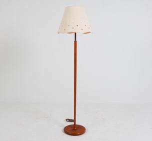 LE KLINT STYLE DANISH TEAK FLOOR LAMP C. 1970'S