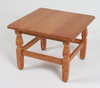 KJAERNULF STYLE DANISH OAK COFFEE TABLE C. 1970'S