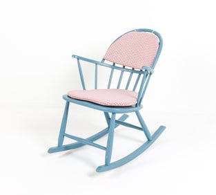 SWEDISH PINE WINDSOR STYLE ROCKING CHAIR C. 1980'S