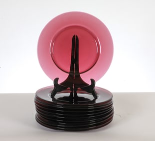 AMETHYST GLASS PLATE GROUPING