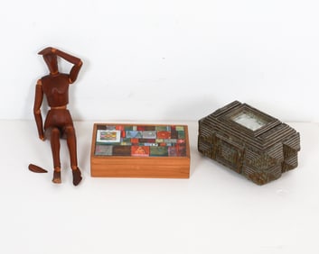 VINTAGE DECORATIVE GROUPING