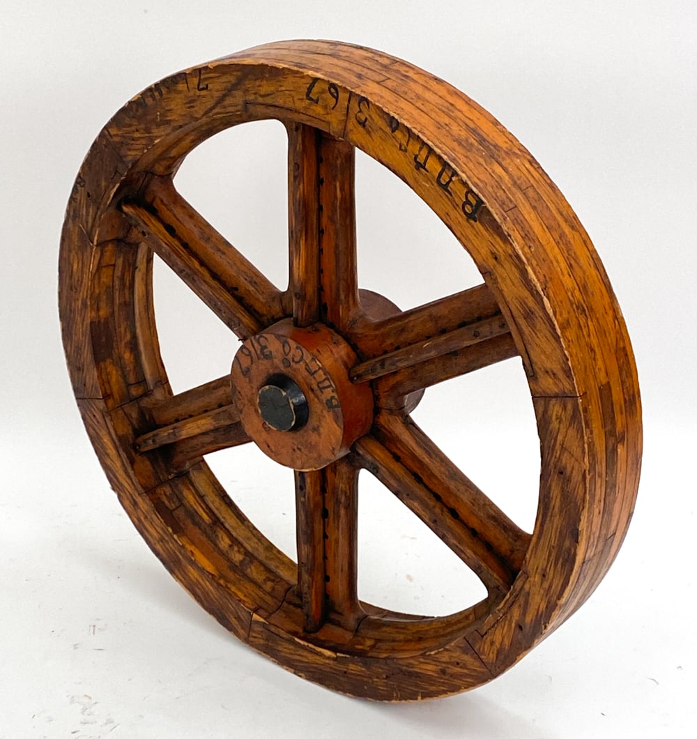 ANTIQUE WOODEN FACTORY PULLY WHEEL MOLD (1 of 9)