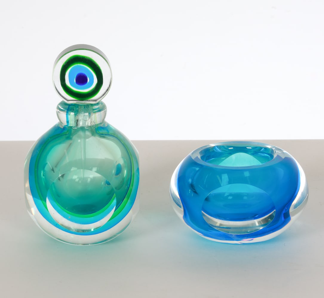 LUIGI ONESTO ITALIAN GLASS PERFUME BOTTLE & BOWL: Dimensions: Perfume bottle H 6.25" x Dia. 3.25". Condition: Few scuffs and scratches.
