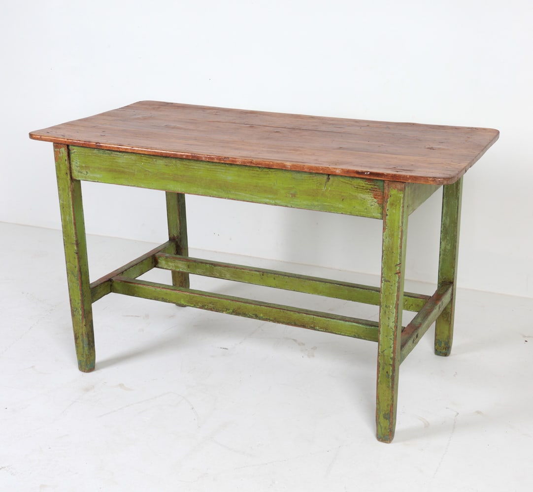 ANTIQUE 19TH C. PINE COUNTRY TABLE (1 of 15)