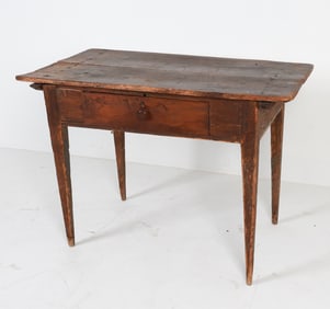 19TH CENTURY CHESTNUT TAVERN TABLE