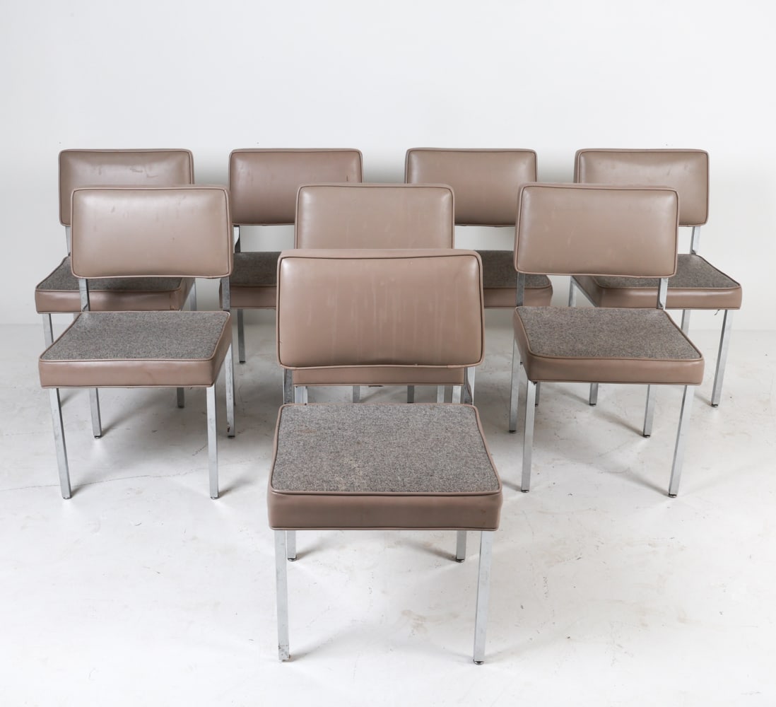 (8) MID-CENTURY CHROME DINING CHAIRS C. 1970'S: Dimensions: H 31.5"x W 18"x D 19.25" SH 17" Condition: Moderate blemishes and to upholstery. Nicks, scuffs and marks on chrome frames. Wear consistent with age and use.