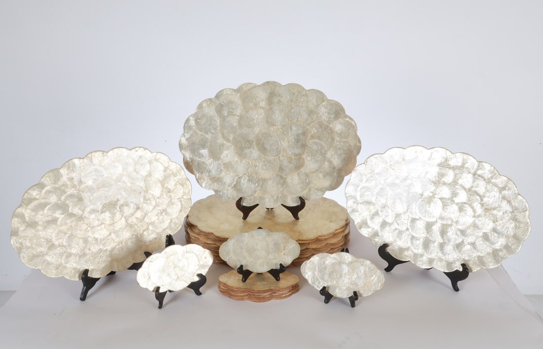 CAPIZ SHELL PLACEMATS (1 of 12)