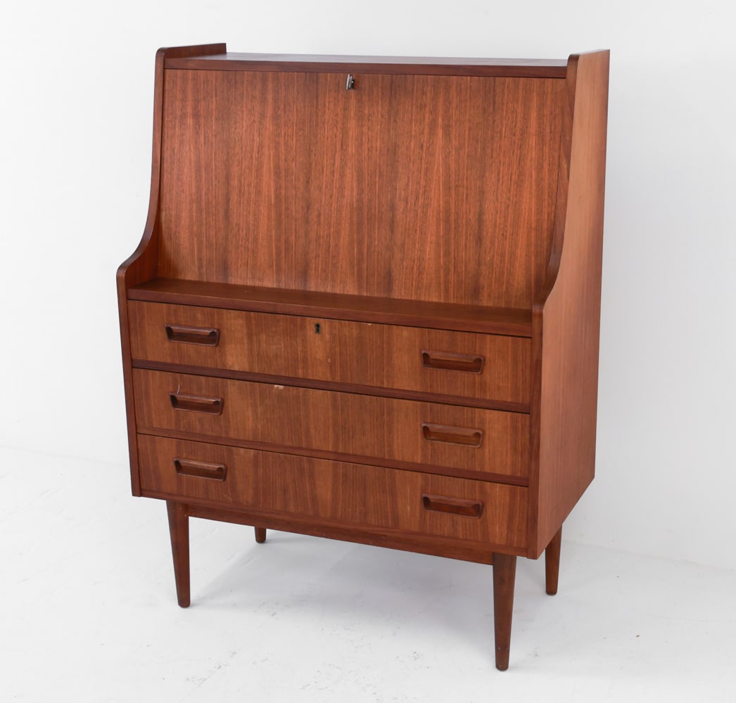 MAURICE VILLENCY DANISH TEAK SECRETARY DESK (1 of 14)