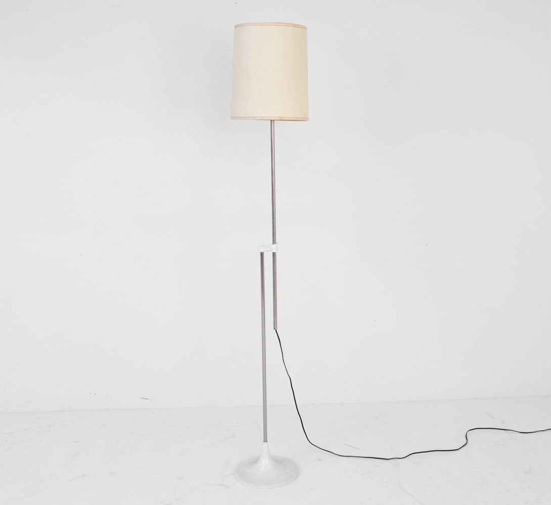 MID-CENTURY TULIP BASE ADJUSTABLE FLOOR LAMP (1 of 10)