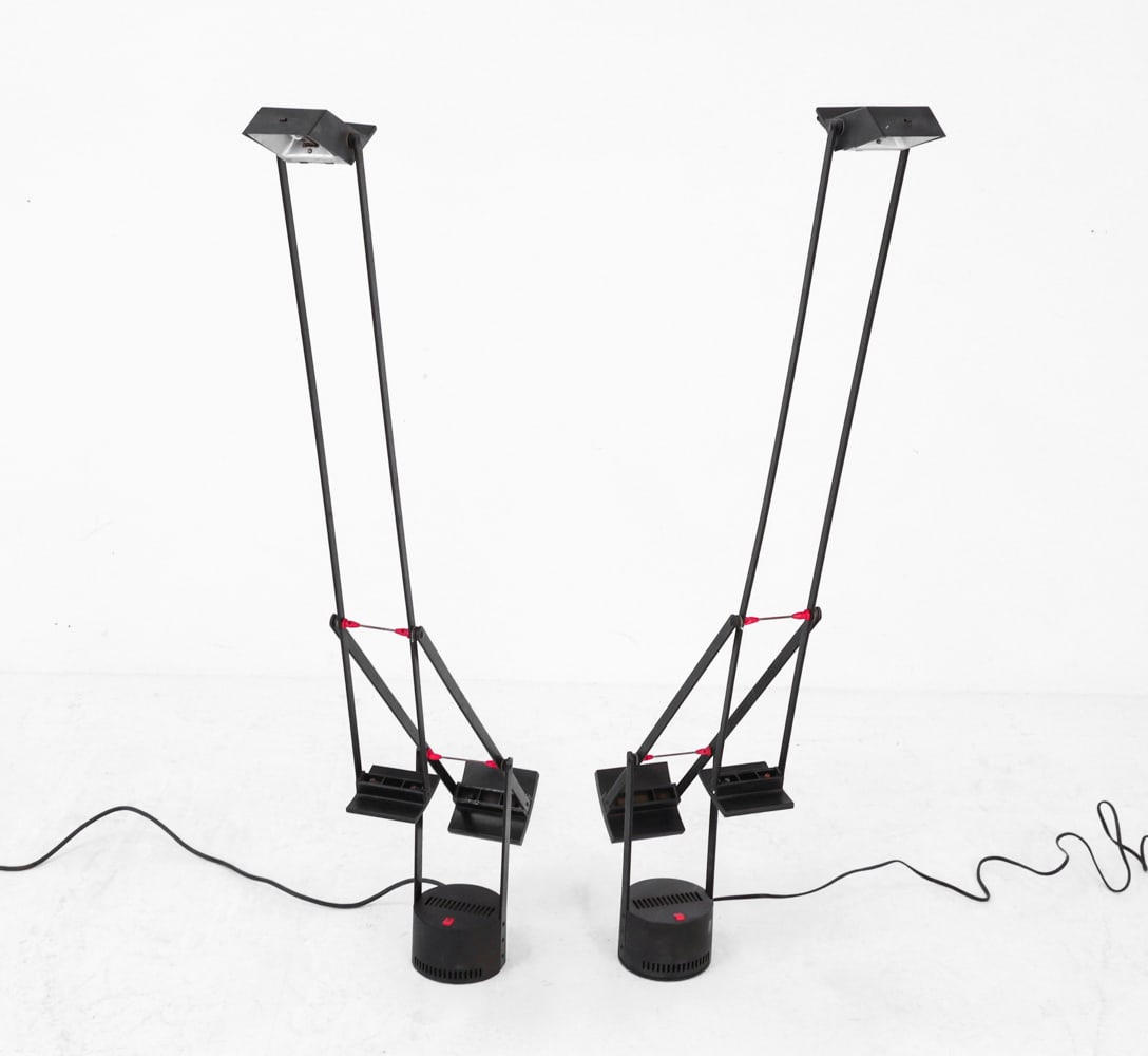 PAIR OF ARTEMIDE TIZIO ITALIAN DESK LAMPS (1 of 19)