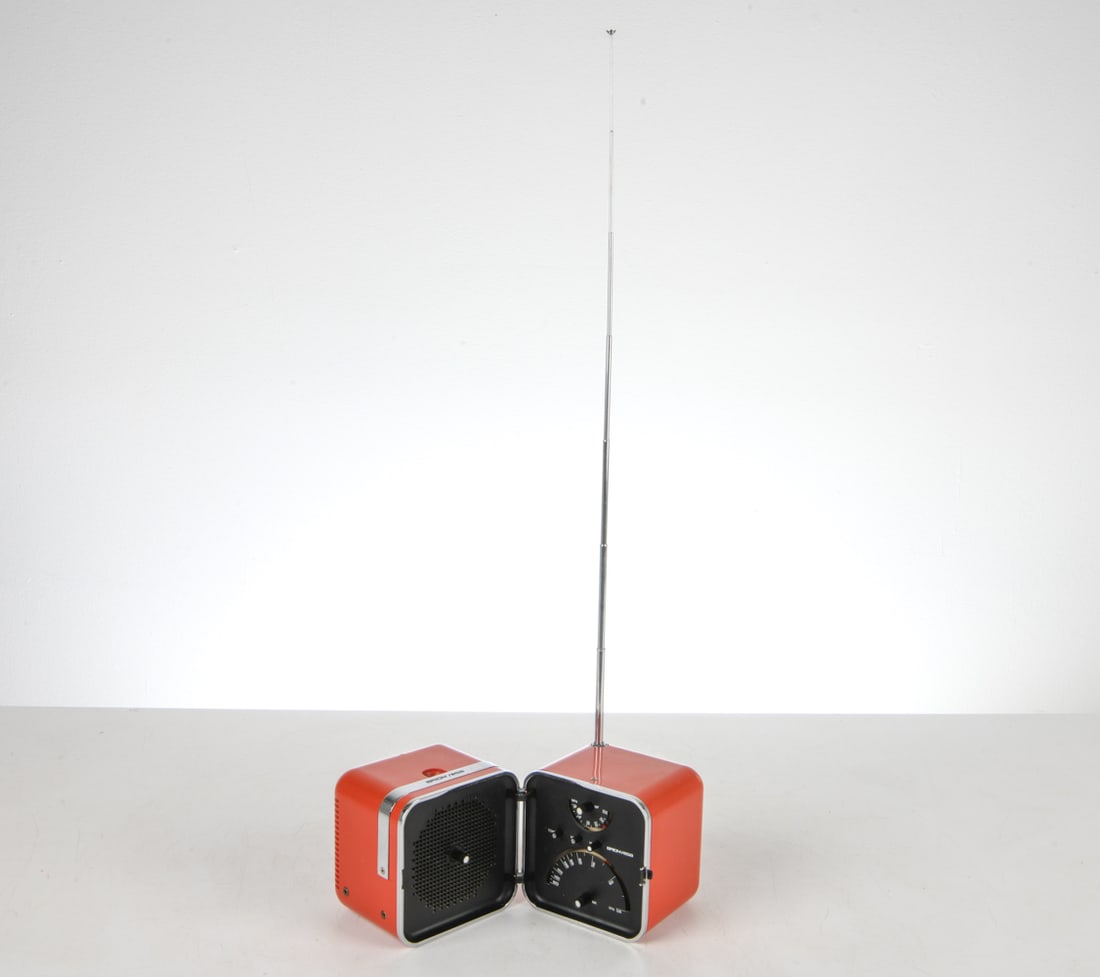 BRIONVEGA RADIO CUBO 'ORANGE SUN' C. 1960'S (1 of 14)