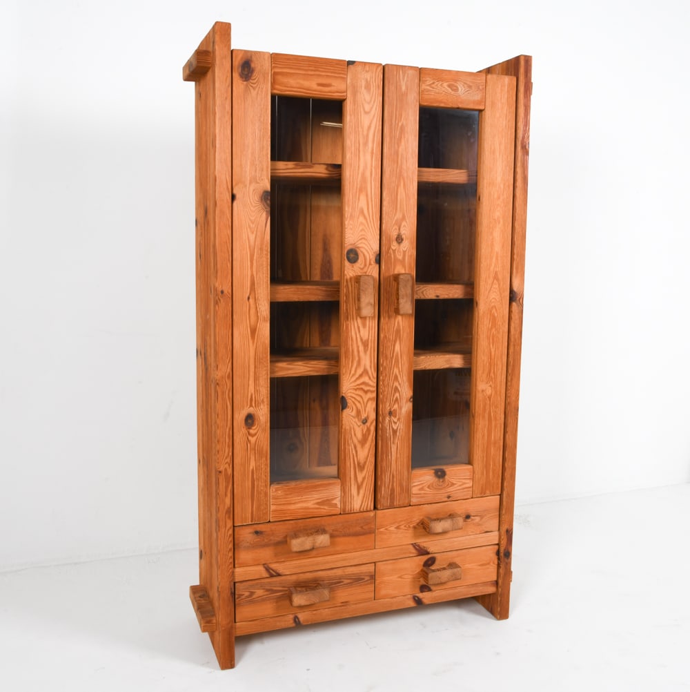 HANS FRYDENDAL 'CHRISTIAN IV' PINE CABINET (1 of 12)