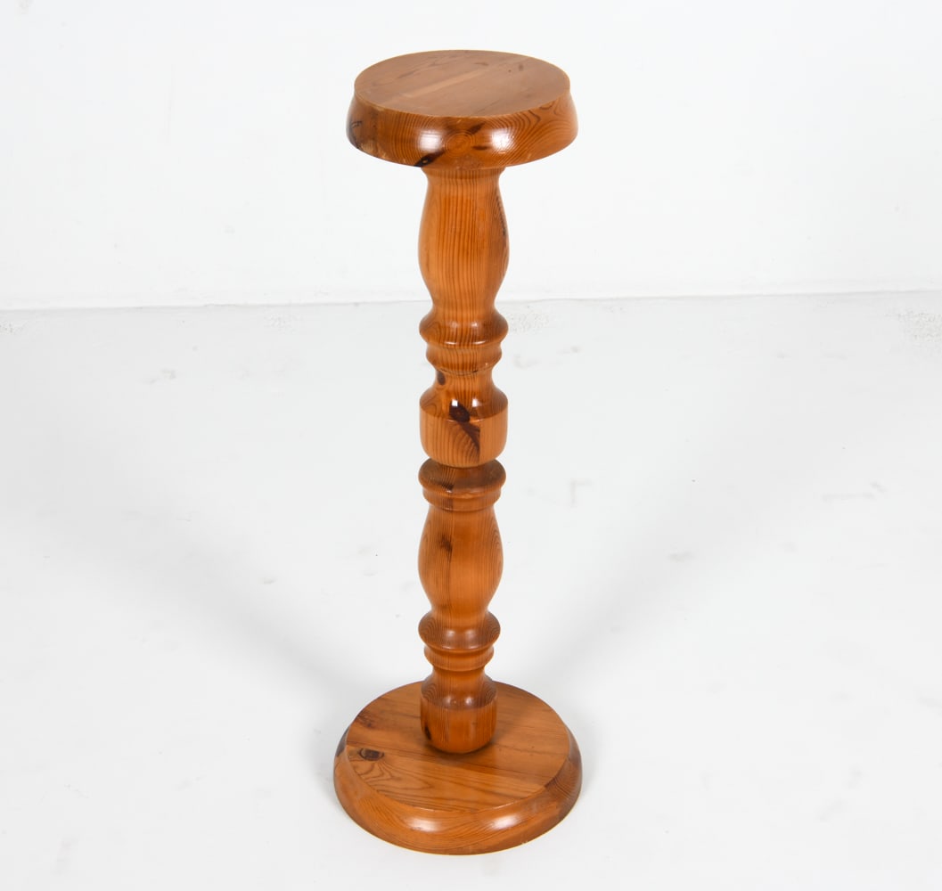 SWEDISH PINE PEDESTAL STAND C. 1970'S: Dimensions: H 31" x Dia. 9.5". Condition: Small scuffs, dings, few stress cracks in base. Wear consistent with age and use. DMM114