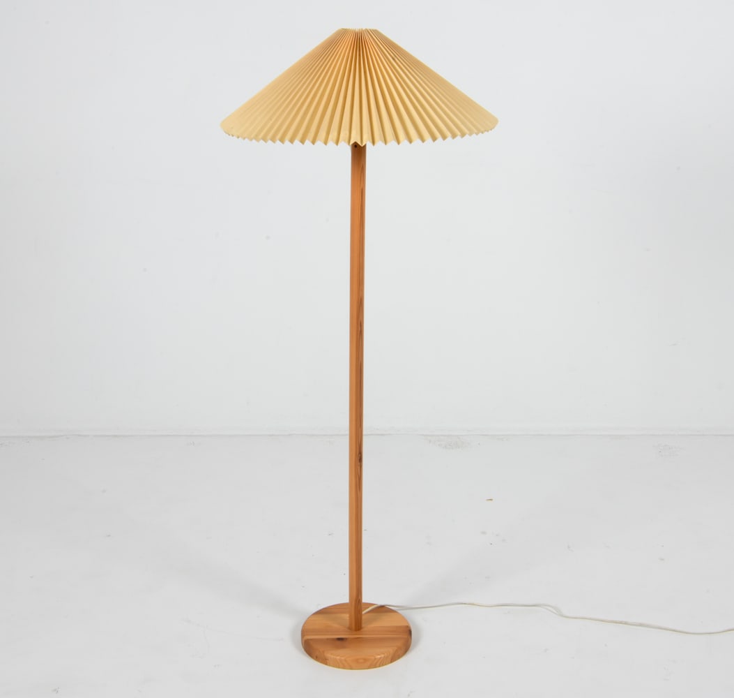 SWEDISH PINE FLOOR LAMP C.1970'S (1 of 11)
