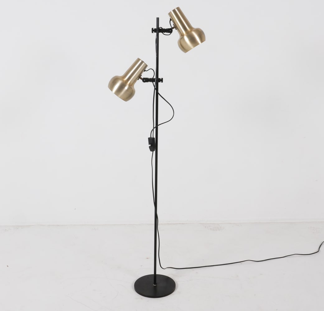 JO HAMMERBORG STYLE DANISH FLOOR LAMP C. 1970'S: Steel shades with brushed brass finish. Dimensions: H 56" x Dia. 11.5". Condition: Wiring untested, cords cut. Few scuffs and scratches to base and shade. Wear consistent with age and use. B023