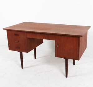 EJVIND JOHANSSON DANISH TEAK DESK C. 1960'S
