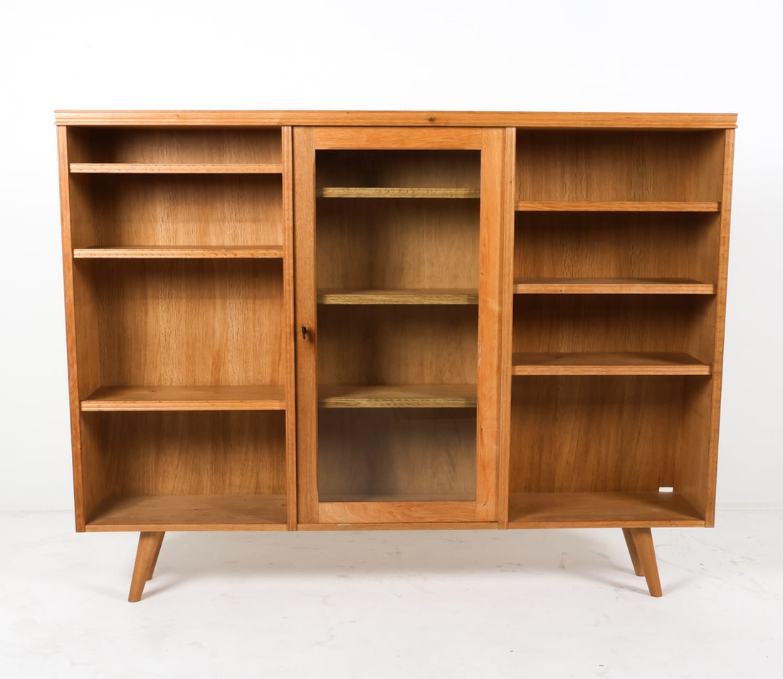 MID-CENTURY DANISH OAK BOOKCASE CABINET (1 of 16)