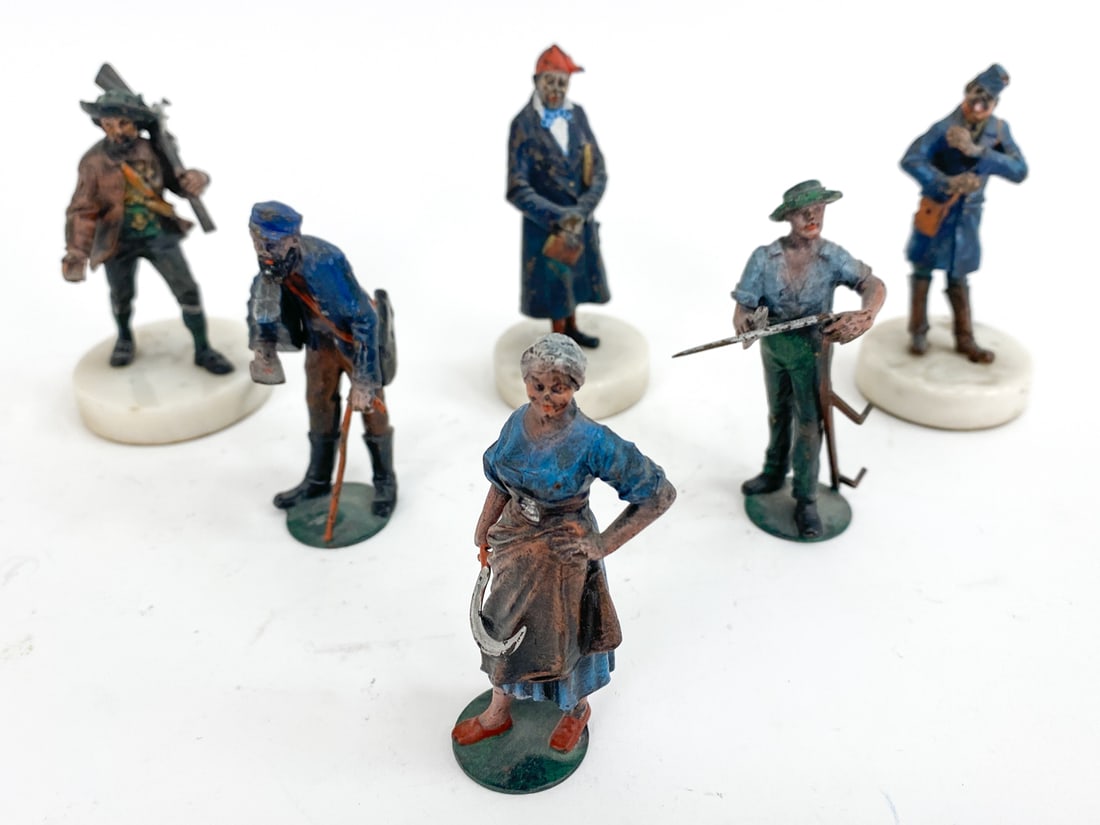 GROUPING OF VIENNA BRONZE MINIATURE FIGURES (1 of 19)