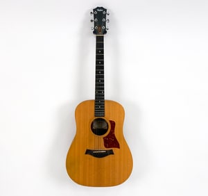 TAYLOR BIG BABY SERIES ACOUSTIC SPRUCE GUITAR