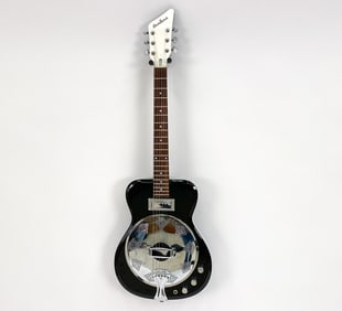 AIRLINE FOLKSTAR ACOUSTIC/ELECTRIC GUITAR