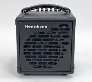 HENRIKSEN THE BUD SIX AMP