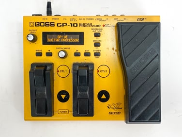 BOSS GP-10 GUITAR PROCESSOR EFFECTS PEDAL
