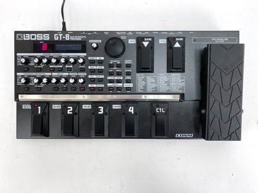 BOSS GT-8 GUITAR EFFECTS PROCESSOR