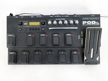 LINE 6 POD XT LIVE AMP MODELER/MULTI-EFFECTS PEDAL