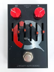 J.ROCKETT AUDIO DESIGNS IQ COMPRESSOR EFFECT PEDAL