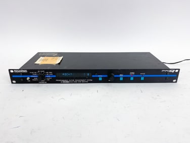 ROCKTRON PROQ RACK MOUNT GUITAR ENHANCEMENT SYSTEM