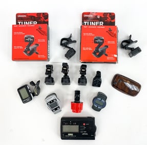 GROUPING OF GUITAR TUNERS