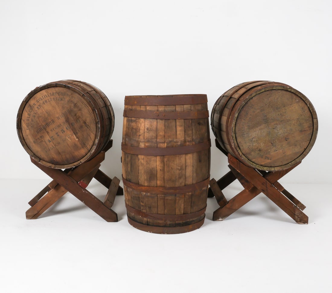 BANDED WOODEN BOURBON WHISKEY BARRELS (1 of 17)