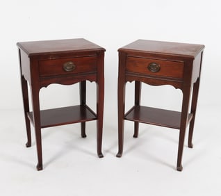 PAIR OF MAHOGANY NIGHTSTANDS