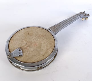 VINTAGE DIXIE BANJO UKULELE C. 1950'S