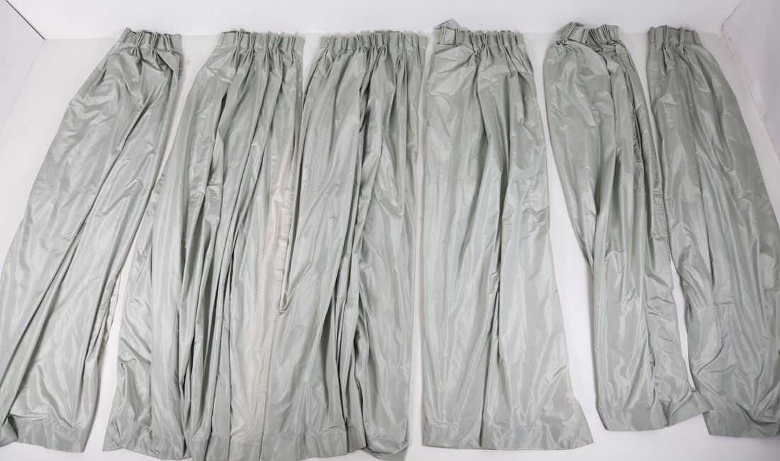 MINT GREEN CURTAIN GROUPING (1 of 8)