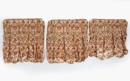 CHINOISERIE CURTAIN GROUPING