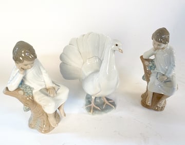 LLADRO PORCELAIN FIGURINE GROUPING