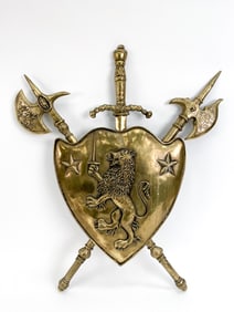 CAST METAL RENAISSANCE STYLE COAT OF ARMS